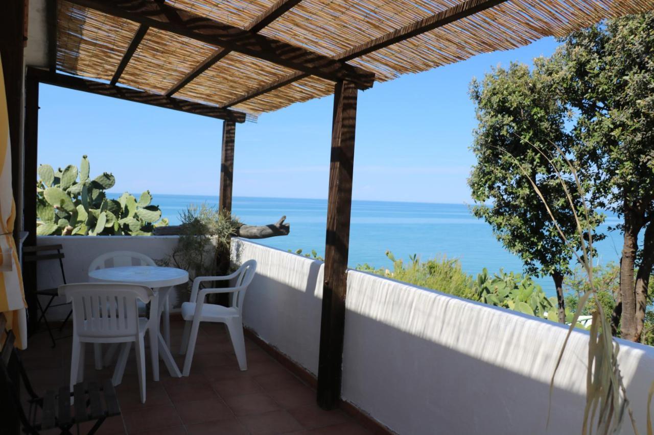 Albergo"Villa Biscotti" Peschici Bagian luar foto