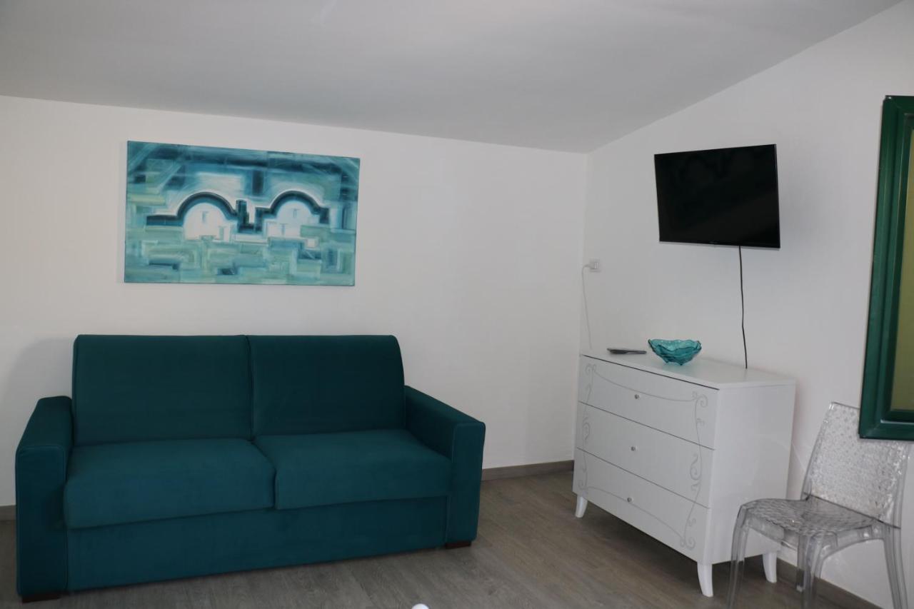 Albergo"Villa Biscotti" Peschici Bagian luar foto