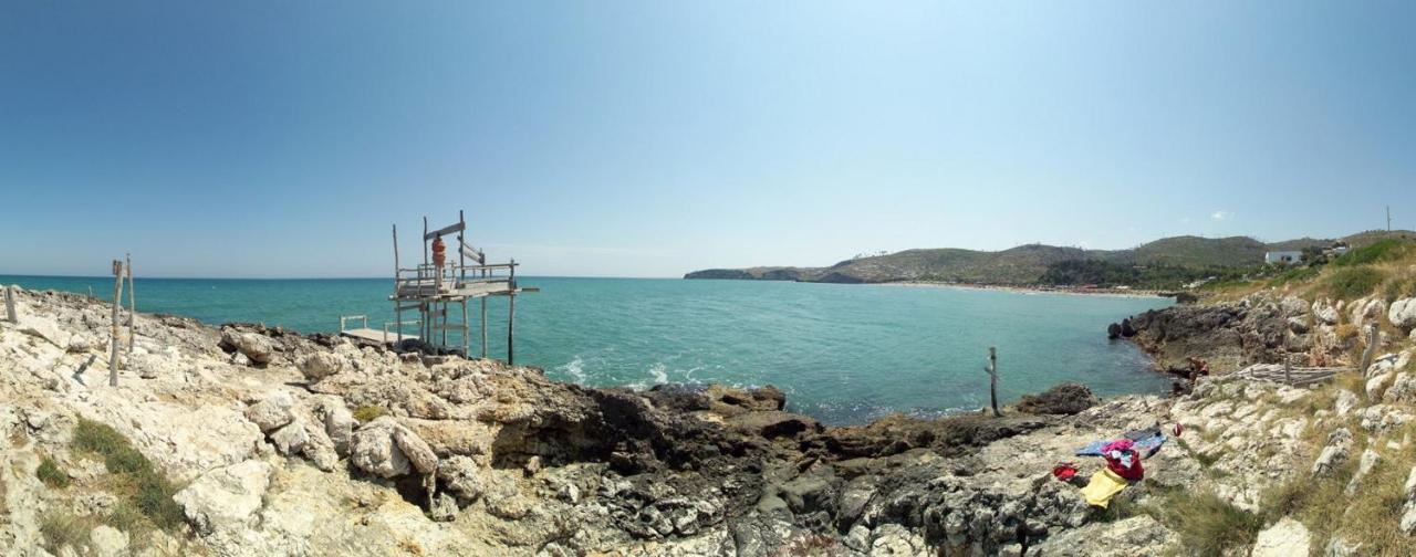 Albergo"Villa Biscotti" Peschici Bagian luar foto